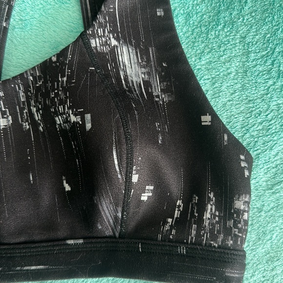 💪🏼Sweaty Betty Sports Bra💪🏼 - Picture 5 of 10